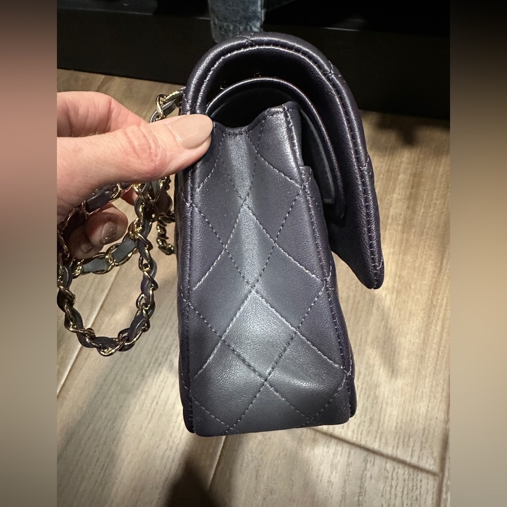 Brand new quilted caviar bag designer - Picture 2 of 5